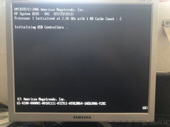 HP Proliant MicroServer - 9