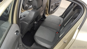 Predám Opel Corsa 1.2 benzín automat - 9