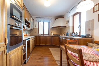NA PREDAJ RODINNÝ DOM, Košice-Krásna - 9