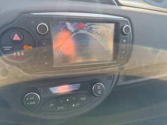 Toyota Yaris 1,5 Hybrid NAVI Kamera 2016 - 9
