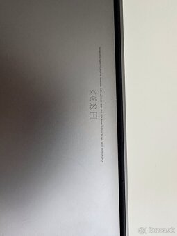 MacBook Pro 2018, 13 - inch, 256 GB - 9