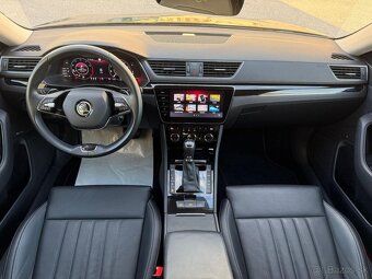Škoda Superb Combi L&K 2.0 TSI 206kw 4x4 DSG
- 9