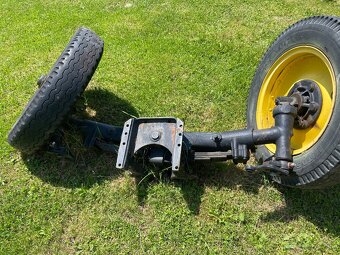 Predám zadnu časť zetor50super - 9