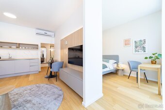 Luxusný úplne nový 2-izbový byt s veľkou terasou a garážovým - 9