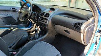 PEUGEOT 206 1.4 - 9