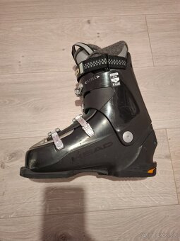 Lyže Blizzard a lyžiarky – pre tých, čo sa neboja zjazdovky - 9