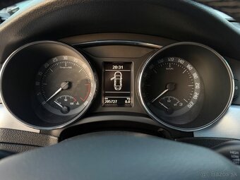 Škoda Superb 2.0TDi 140PS Elegance SR kupovaný - 9