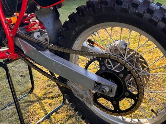 Honda CR 125 rv.1988 - 9