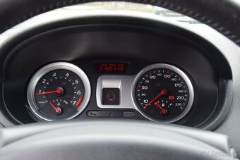 Renault Clio - benzín - 9