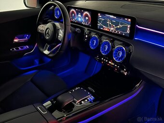 Mercedes-Benz CLA 180 Shooting Brake AMG Line - 9