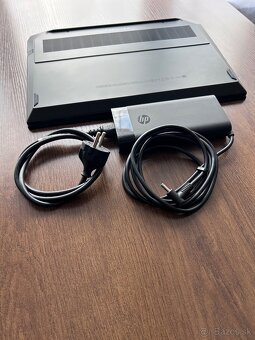 HP Pavilion Gaming 15 |R5|RTX 3050|16GB|1TB - 9