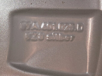 NOVÁ SADA - Audi Q4 e-tron - originál 20" alu disky - 9