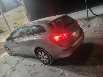 Predam opel astra j - 9