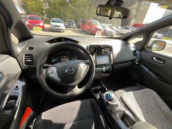 Nissal Leaf 30 kWh EV - 9