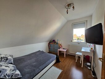 Predaj 5-izbový RD, 2 kúpelne, stará Rajka,HU - 9