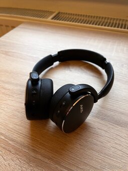 Bezdrôtové slúchadlá AKG Y500 - 9