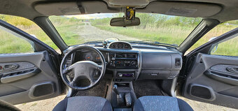 Mitsubishi L200 - 9