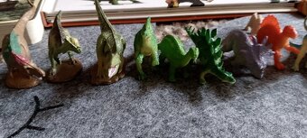 Dinosaury - 9