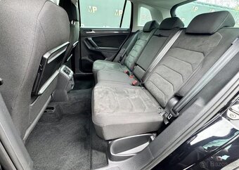 Volkswagen Tiguan 2.0 TSi, Highline, REZERVACE automat - 9