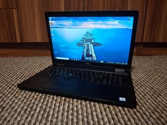 DELL Latitude 5580 s i5 ,FullHD, podsvietená klávesnica - 9