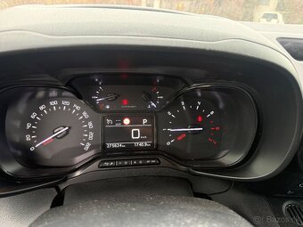 Citroen berlingo 1.5hdi automat - 9