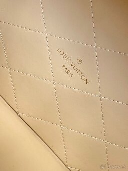 Kabelka kufrík L V - 9