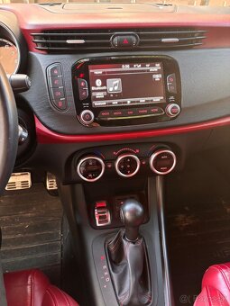 Alfa Romeo Giulietta 1.4 - 9