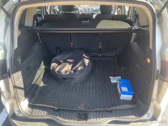 Predám Ford S max 2,0tdi 103kw rv-2010 - 9