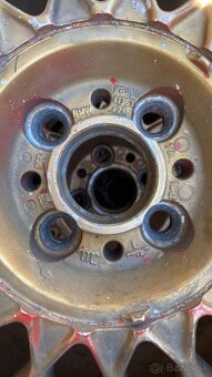 4x100 r15 - 9