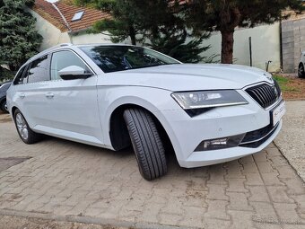 Škoda Superb Combi III 2.0 TDi DSG Ambition 150K (diesel) - 9