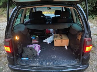 Ford Galaxy 1,9 tdi 81 kW - 9