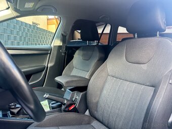 Škoda Octavia Combi 2019 2.0 TDI 110kW DSG - 9