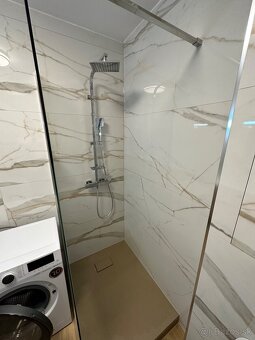 Greenside moderný 1,5-izbový byt s parkovacím miestom - 9