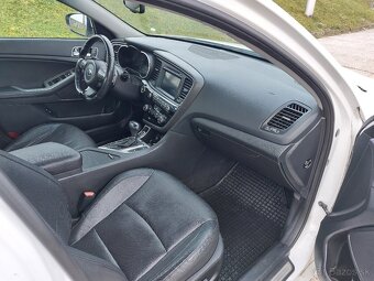 Kia Optima 1.7 CRDi EX A/T - 9
