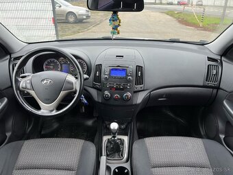 Hyundai i30 1.6 benzín, 84kW, MT/5, rok:08.2007. - 9