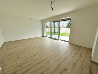 NOVOSTAVBA V ŠTANDARDE 4 izbový rodinný dom 111 m2 213.000 € - 9