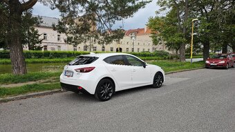 mazda 3 - 2016 - 2.0 benzín - 9