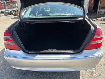 Mercedes E220 cdi - 9
