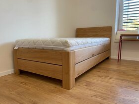 Dubová posteľ s úložným priestorom - 9