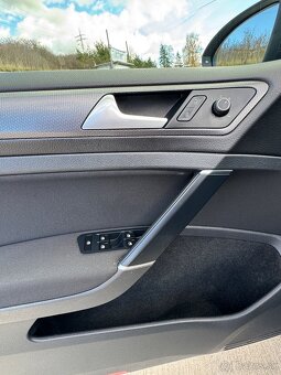 Volkswagen golf TDI Lounge - 9
