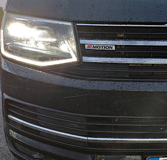 Volkswagen Multivan 2.0 TDI Highline 4motion - 9