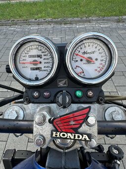 Honda Hornet 600 - 9