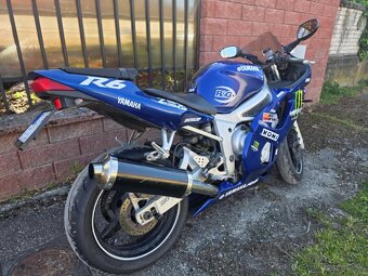 Yamaha YZF R6 - 9