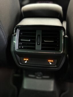 Škoda Karoq 1.0 TSI Style,1Majiteľ,2019 - 9