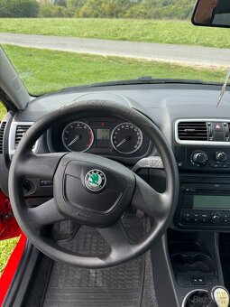Škoda Fabia 1.2 HTP (2010) - 9