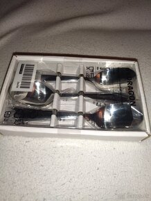 Poháre, lyžičky, teplomer - 9