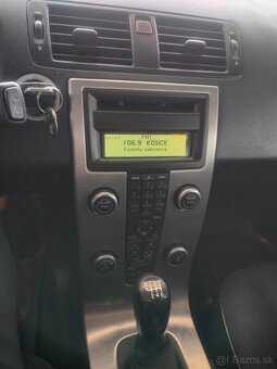 Predám Volvo V50 2.0tdi 100kw rok 2008 - 9