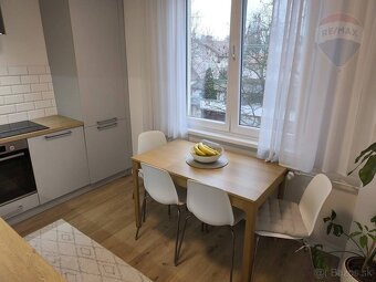 Predaj 2 izbový byt Nitra centrum - 9