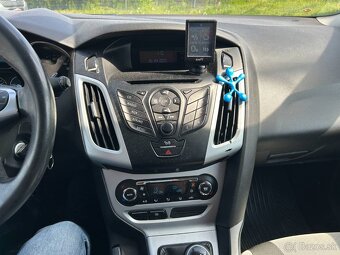 Ford Focus Kombi 1.6 TDCi DPF Trend - 9