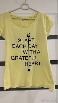 Predam lacno velky balik oblecenia velkost S - 9